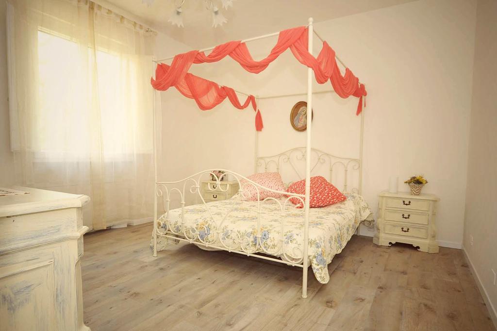 הוילה צ'יביטלה אין ואל די קיאנה La Casa Nel Bosco מראה חיצוני תמונה